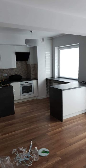 Wynajmę 2 pokoje ul Swietokrzyska 15