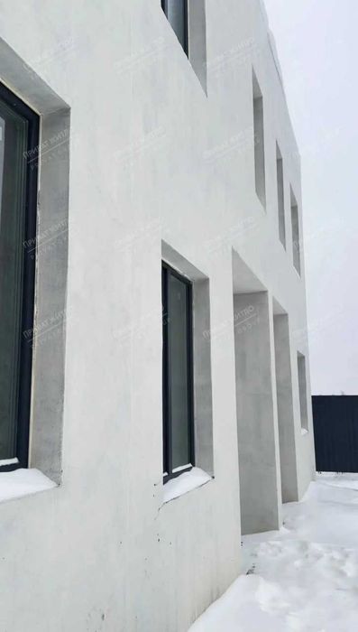 Новий, сучасний, просторий таунхаус!