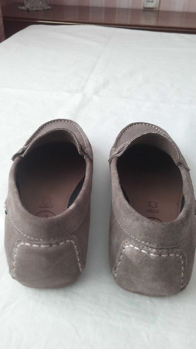 Продам мокасіни.