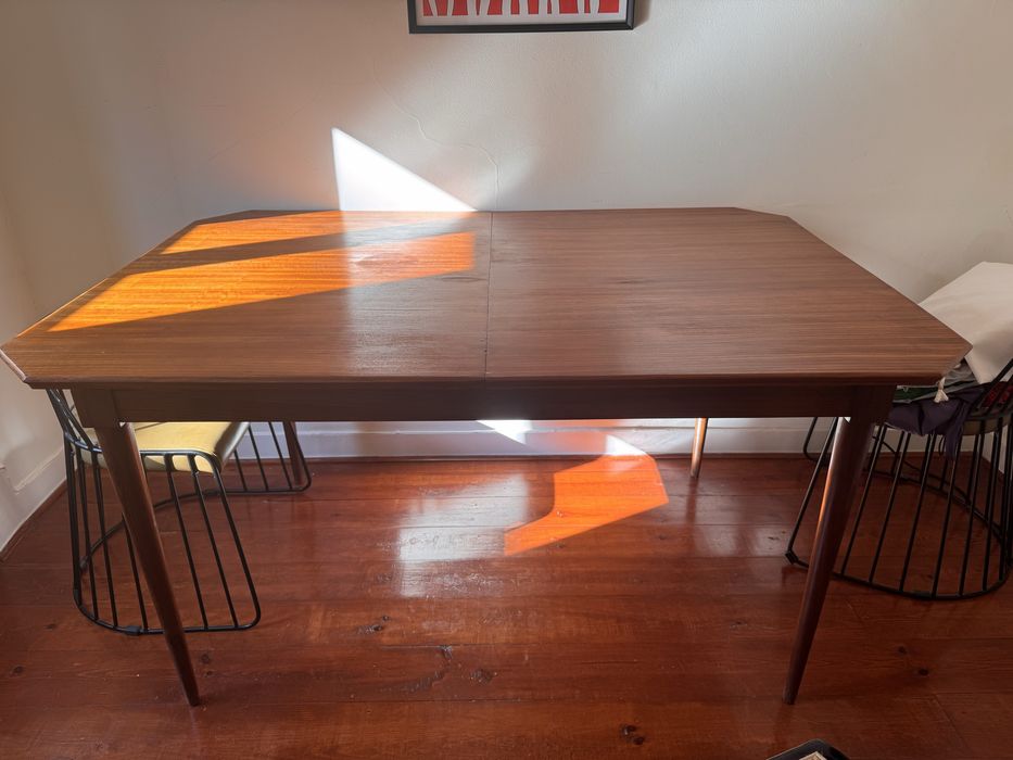 Mesa madeira maciça EXTENSÍVEL