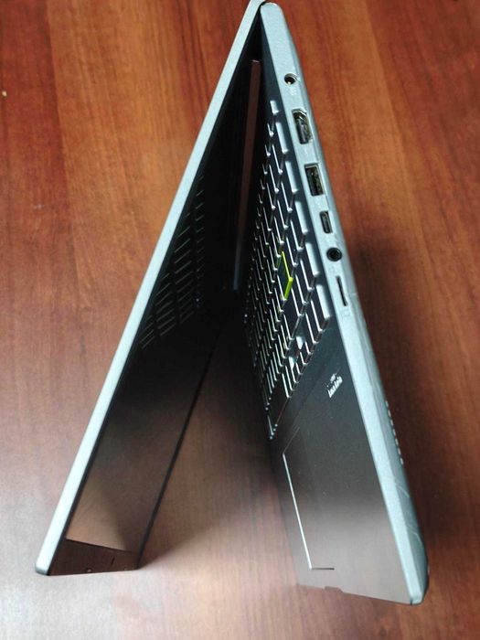 ASUS VivoBook 15 OLED / i5 / 16GB / 512SSD / Стан ідеал