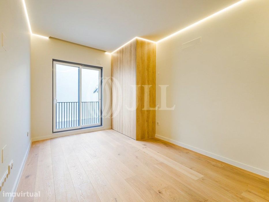 Apartamento T2 na Rua Poiais de São Bento em Lisboa