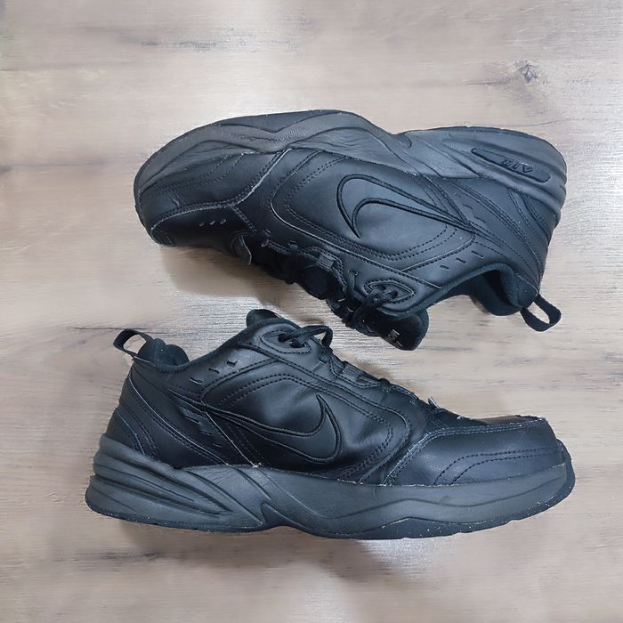 Кросівки Nike Monarch IV  46 розмір