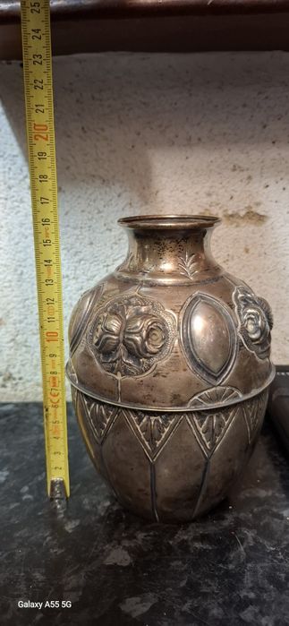 Jarra em prata contrastada