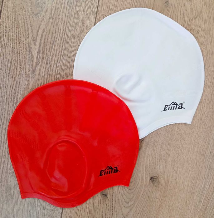 Шапочка для плавания (для длинных и обычных волос) силиконовая.