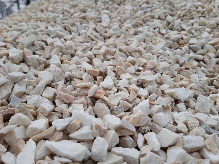 GRYS Biała Marianna, kamień ogrodowy dekoracyjny