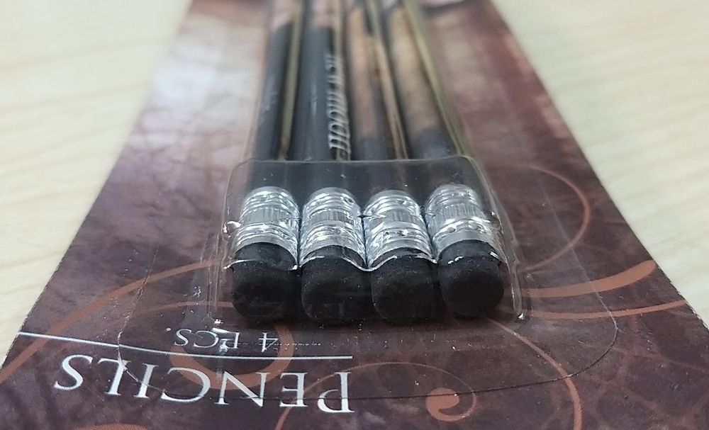 Lápis twilight new moon.