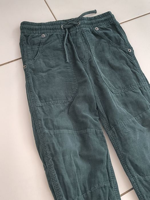 Sztruksy H&M 110 cm z podszewką