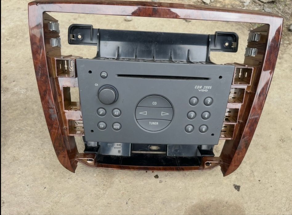 Radio ramka opel omega B komplet