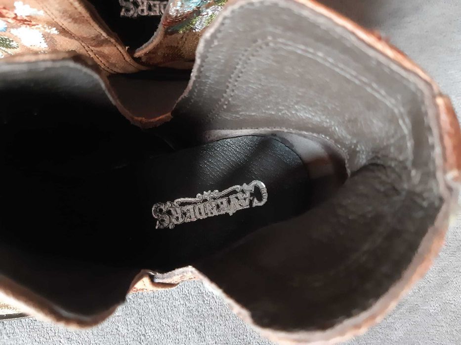 Kowbojki haftowane cavenders made in mexico