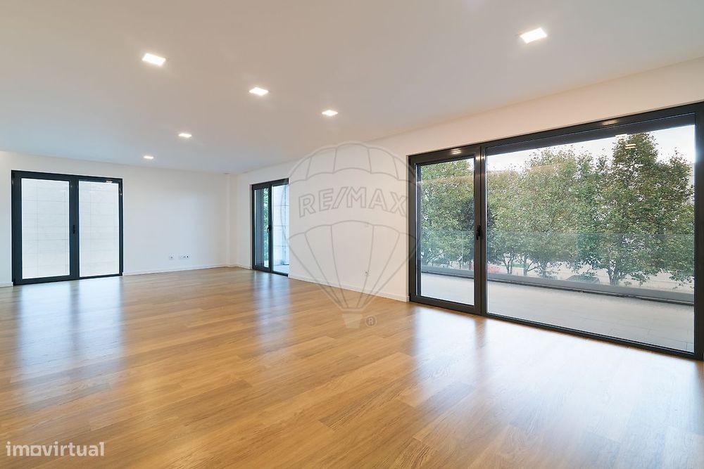 Apartamento T3 para arrendamento