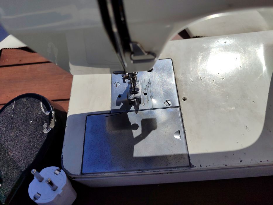 Máquina custura PFAFF