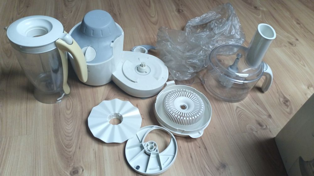 Robot kuchenny Philips essence mikser