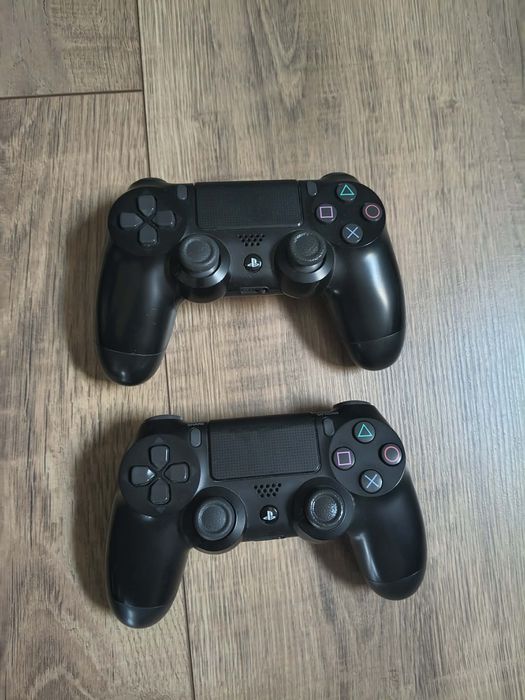 Playstation 4 z grami