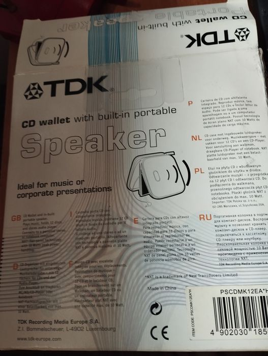 Etui na płyty z wbudowanym głośnikiem tdk speaker 10 wat nowe!
