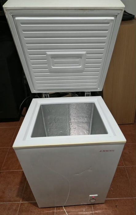 Arca congeladora de 100l Jocel