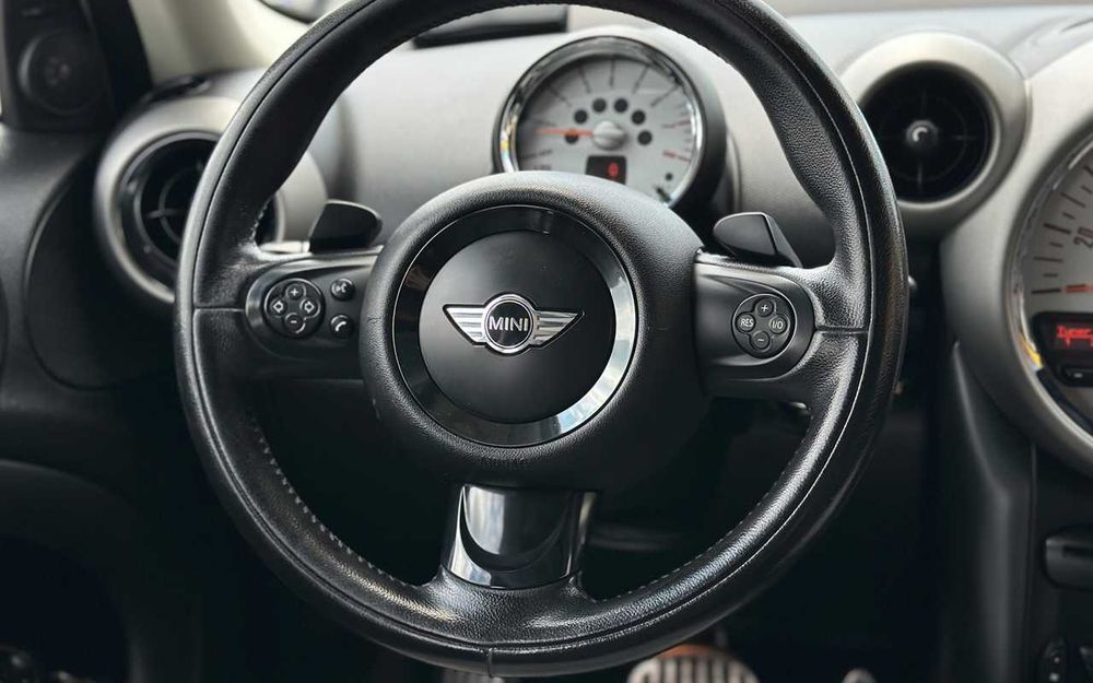 MINI Countryman 2011