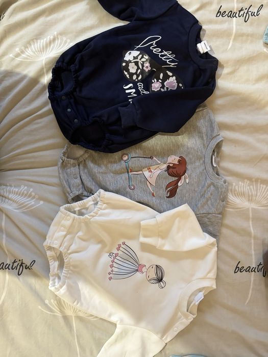 Отдам бодики на девочку