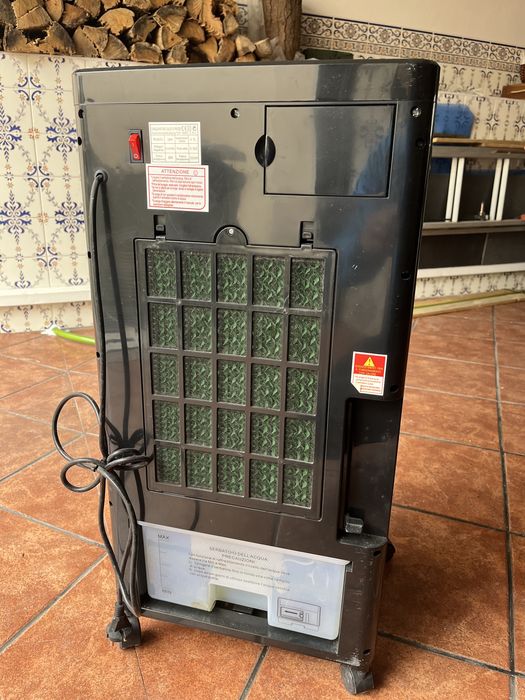 Aquecedor e refrigerador