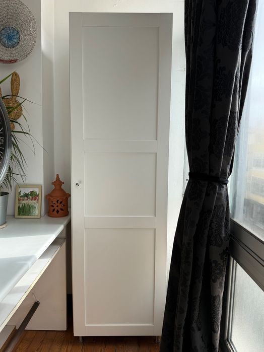 Armário IKEA branco c/ 3 prateleiras