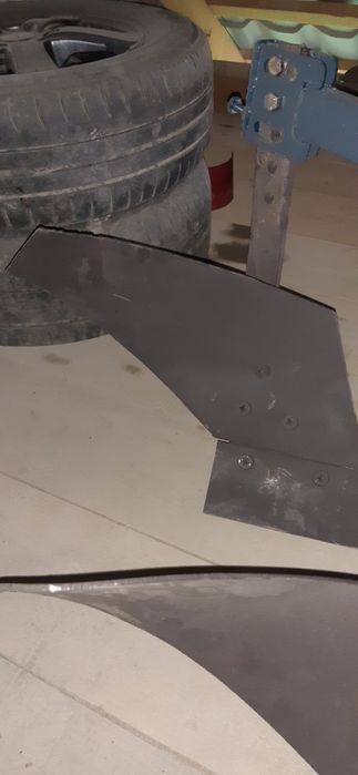 Плуг мототрактор