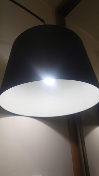 Sprzedam lampę podłogową