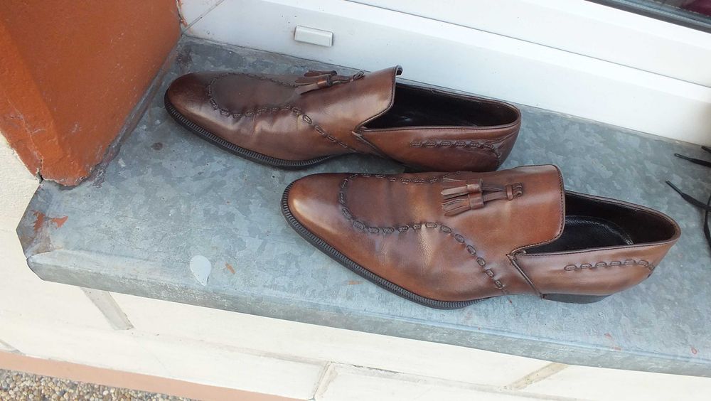 Piękne eleganckie mokasyny marki Gucci roz 42 1/2