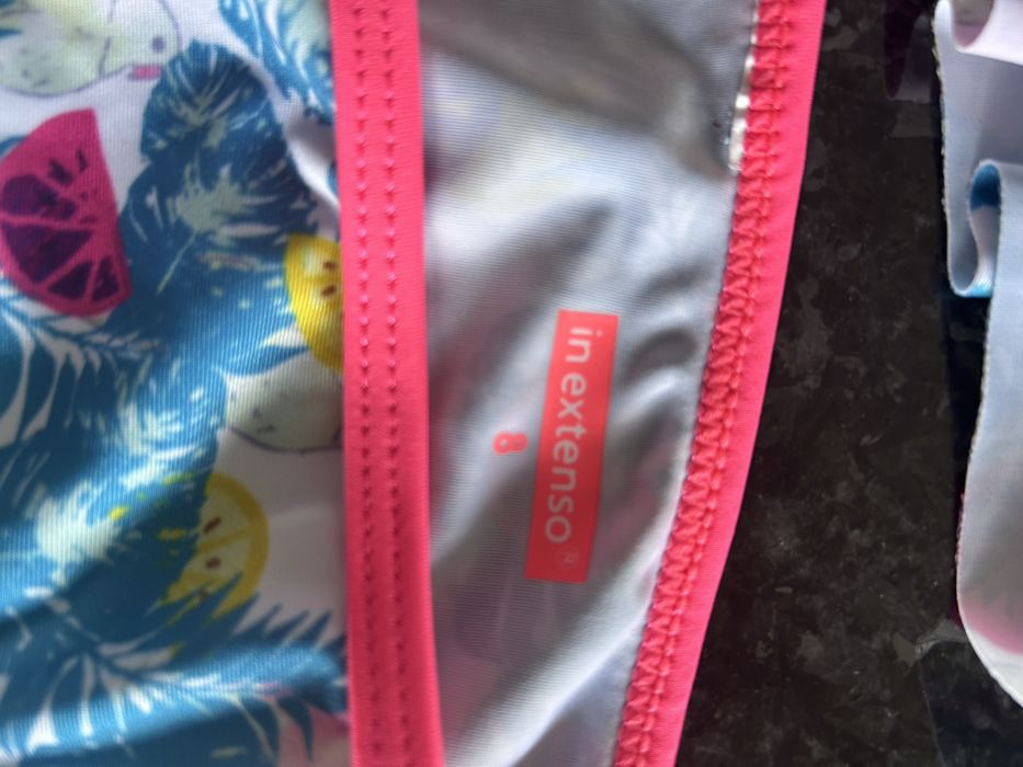 Bikinis vários.. tudo impecável.