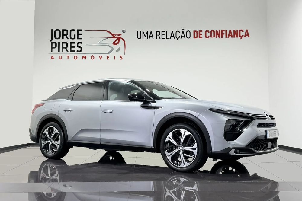 Citroën C5 X 1.6 Hybrid Shine e-EAT8