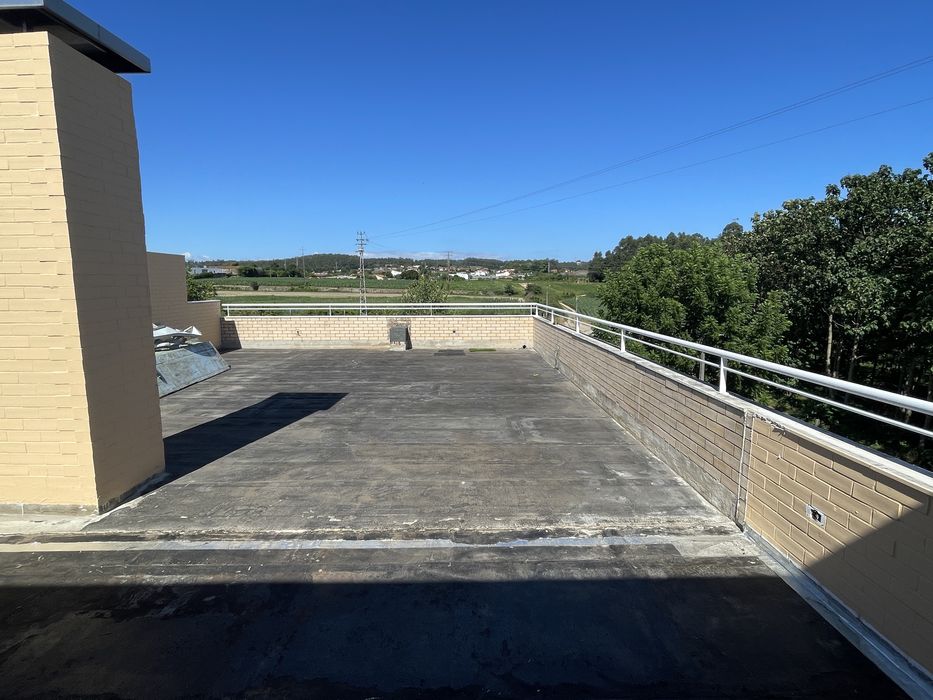 Corrimões de ferro em bom estado