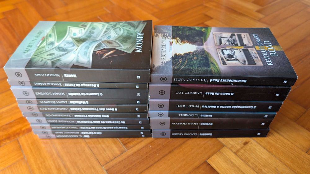 Coleção de Livros Biblioteca Sábado