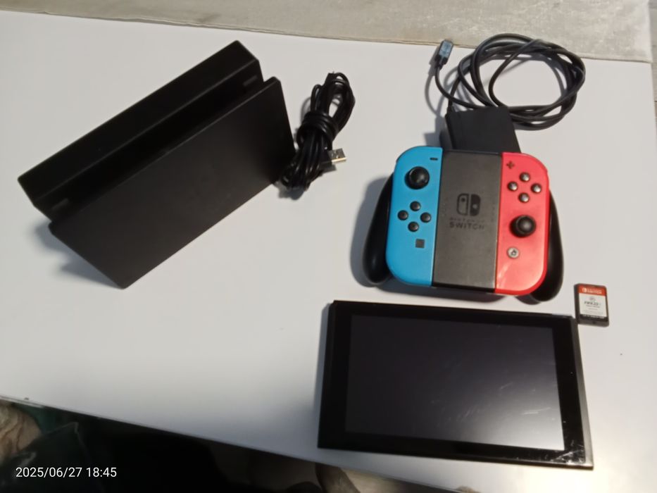 Nintendo switch  z grami