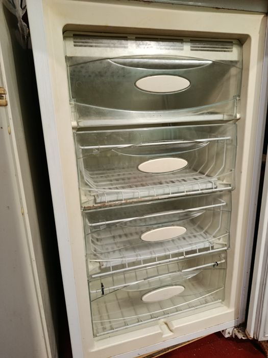 Продам морозільну камеру Днепр