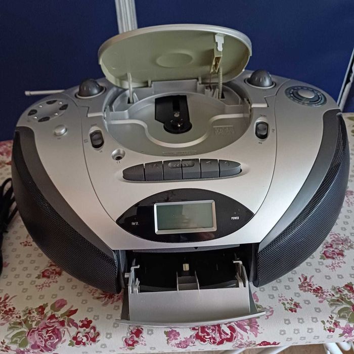 Radioodtwarzacz Grundig
