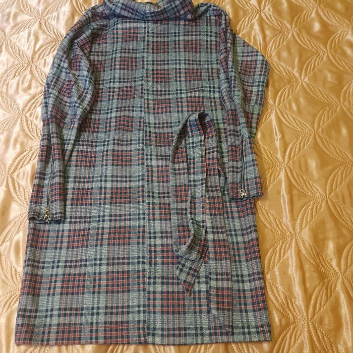 Продам женское платье