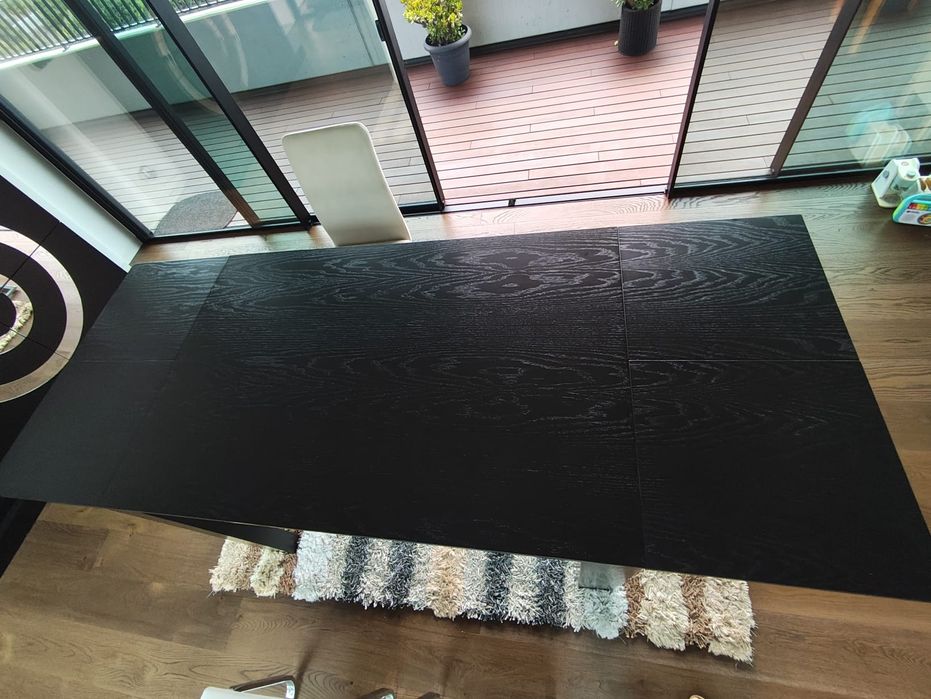 Mesa em wengué, como NOVA, 4 pax,  extensível para até 8 pax