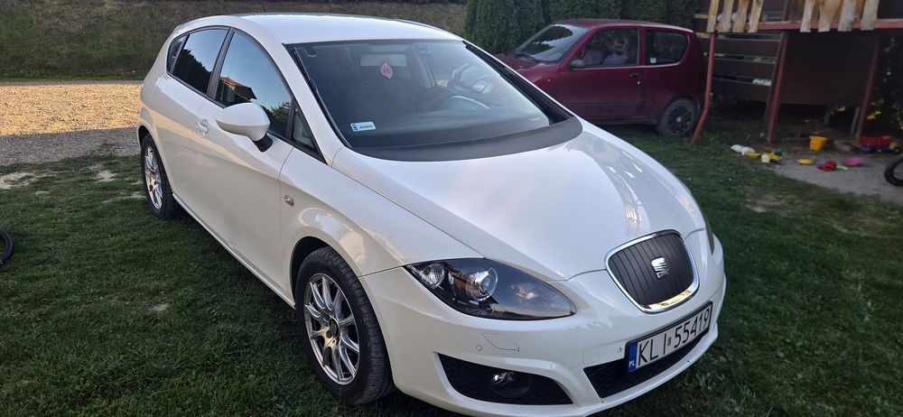 Seat Leon SEAT Leon II Facelift | 1.6 TDI 105 KM | Bi-Xenon Skrętny | Nowy Rozrz