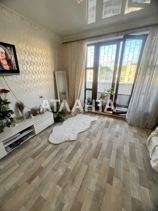 3-комн. квартира с ремонтом на ул. Марсельская!