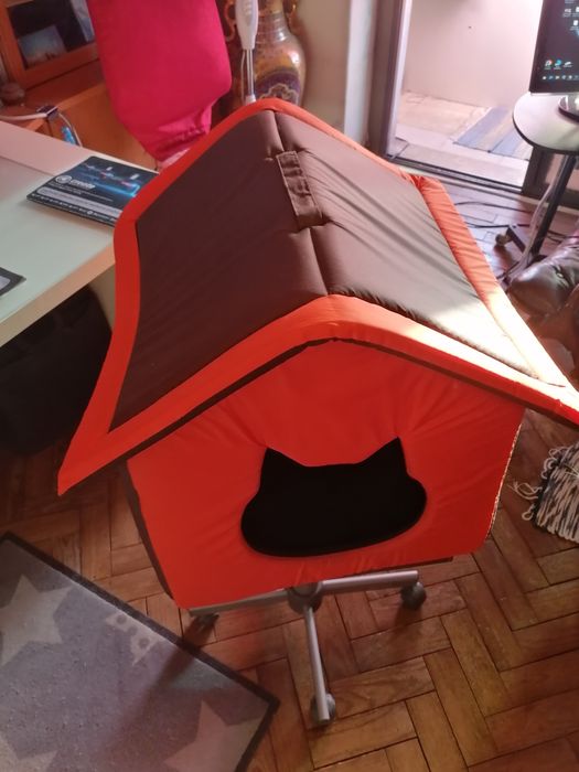 Casa gato dobrável e lavável..