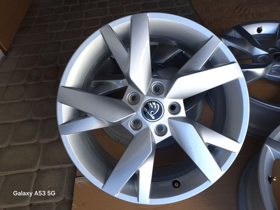 Alufelgi 17" 5x112 SKODA