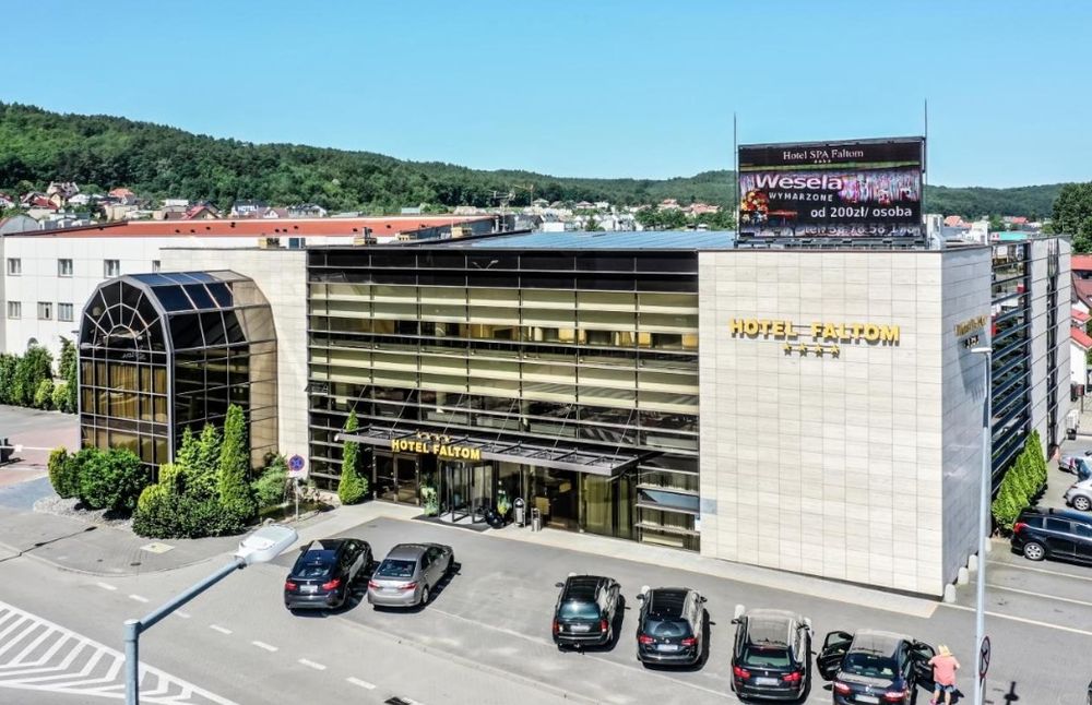 Bon do hotelu faltom rumia