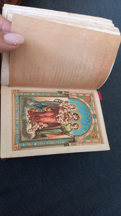 Livro antigo, oficio da missa