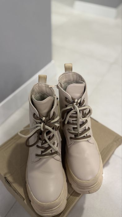 Черевики зимові жіночі