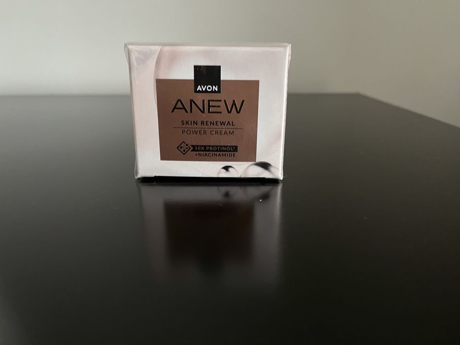 Avon odmładzający krem do twarzy i szyi anew 50 ml