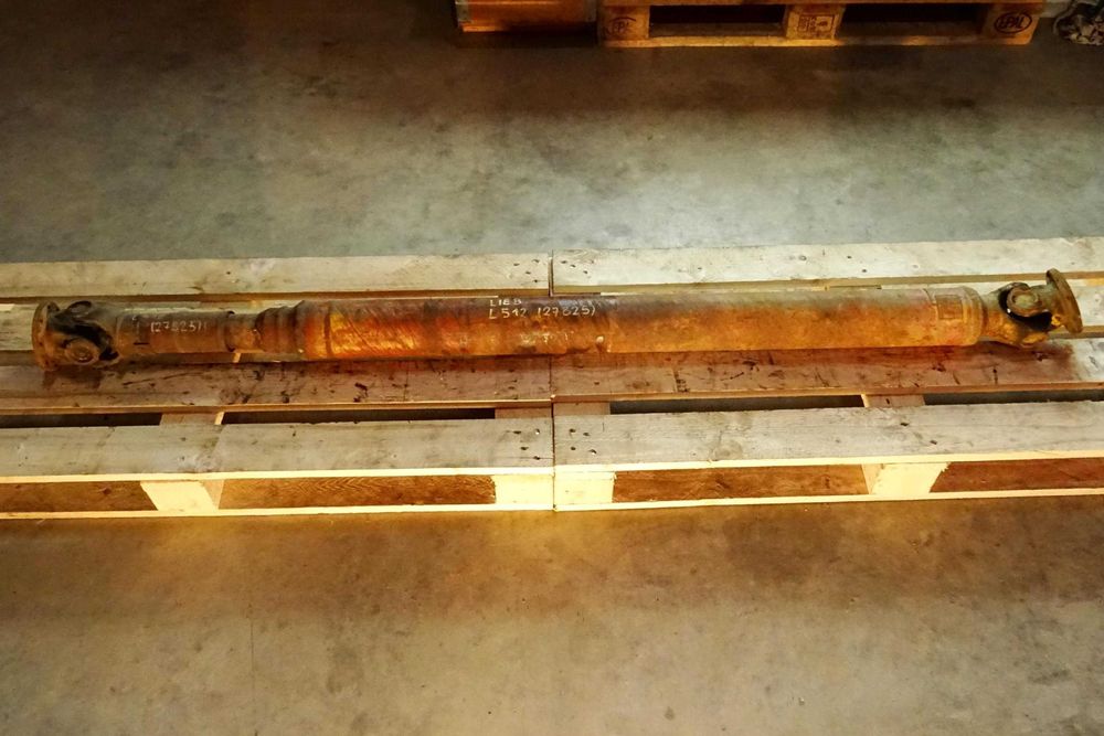 Wał pędny do ładowarki Liebherr L512.Cardan shaft. 172cm.Kardan