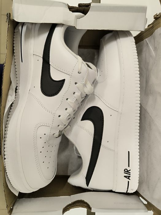Nike Air force n°44 brancos com Nike a preto