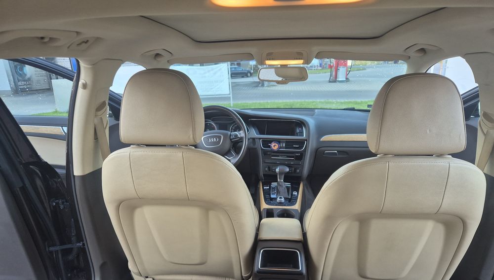 Sprzedam piękne Audi A4 B8 2012