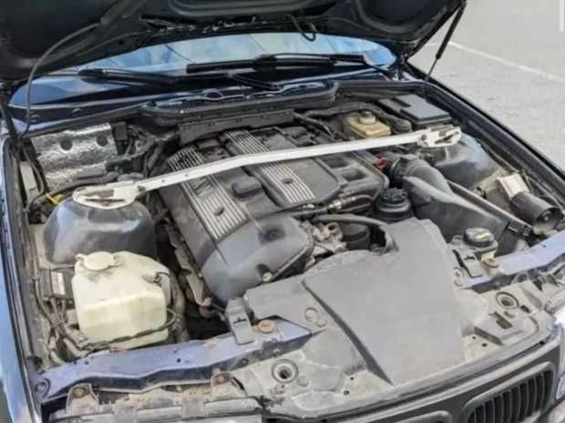 BMW E36 2.8 (M52B28)