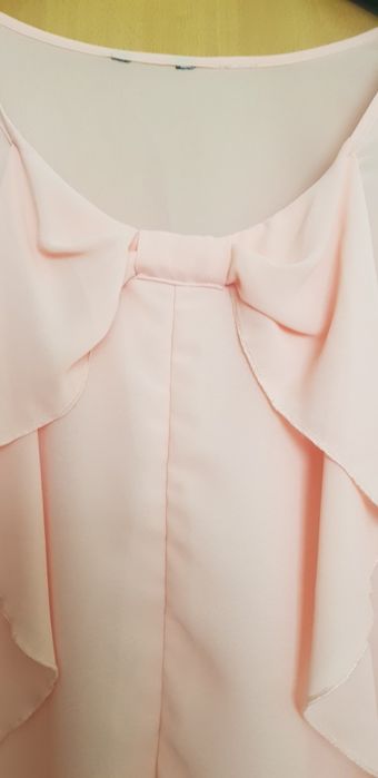 Vendo camisa cerimónia, cor coral/damasco, veste tamanho M, usada uma