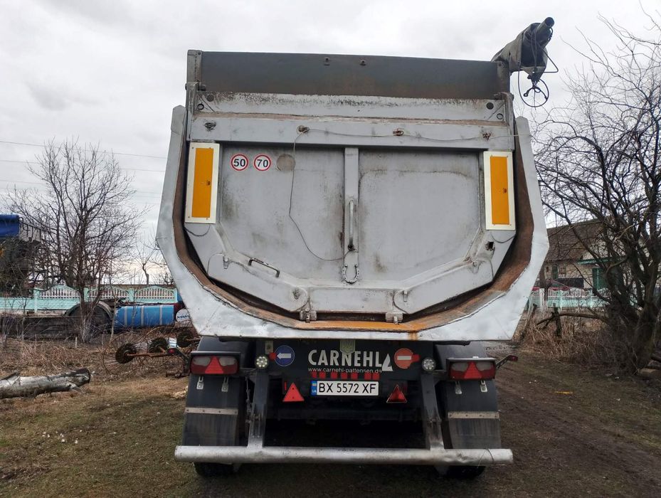 Продам Напівпричіп самоскид CARNEHL